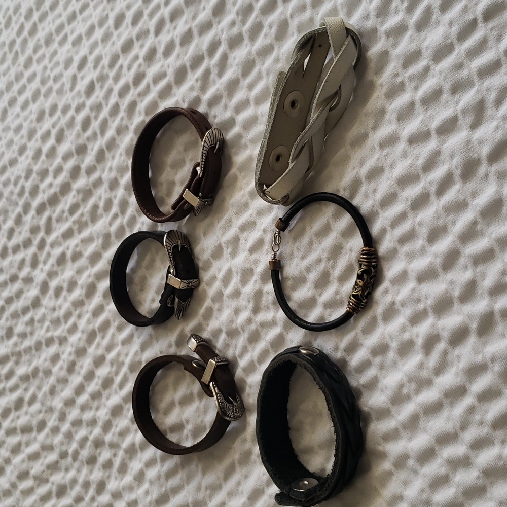 Leather Bracelet- Craftman